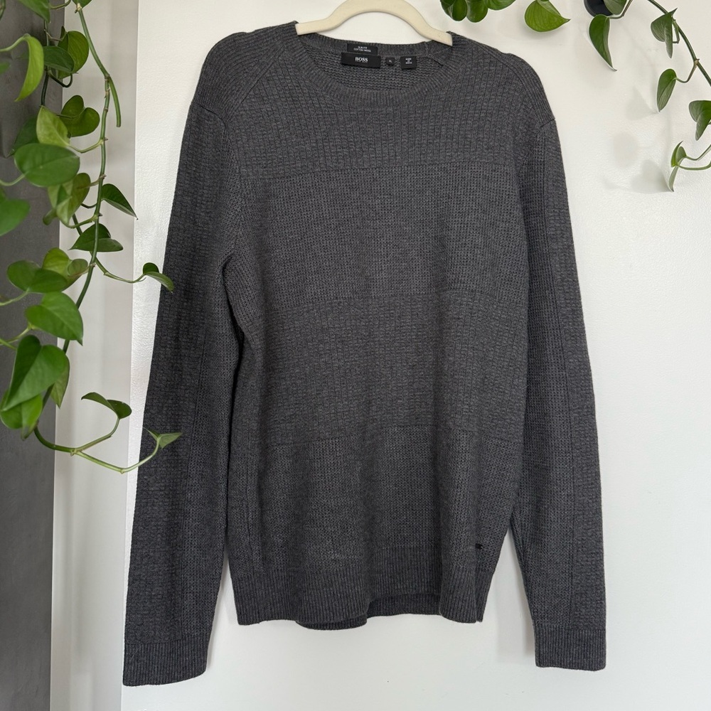 Hugo Boss Unisex or Men’s Charcoal Crewneck Sweater Cotton and Wool Blend